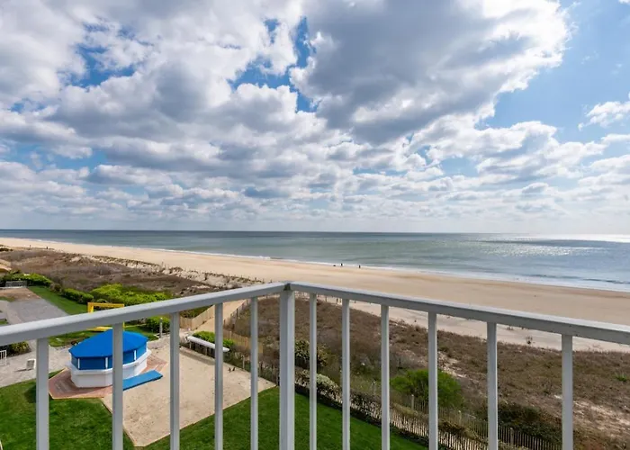 Princess Royale Oceanfront Resort 4*